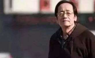 中医二羊:夜里我听着倪海厦弹唱的《我的梦》,双眼湿润不能平静