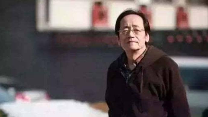 中医二羊夜里我听着倪海厦弹唱的《我的梦》,双眼湿润不能平静 中医二羊夜里我听着倪海厦弹唱的《我的梦》,双眼湿润不能平静